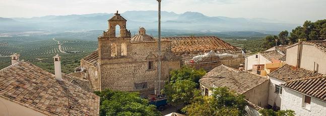 La Catedral de Santa María de Vitoria exporta a Jaén su «abierto por obras»