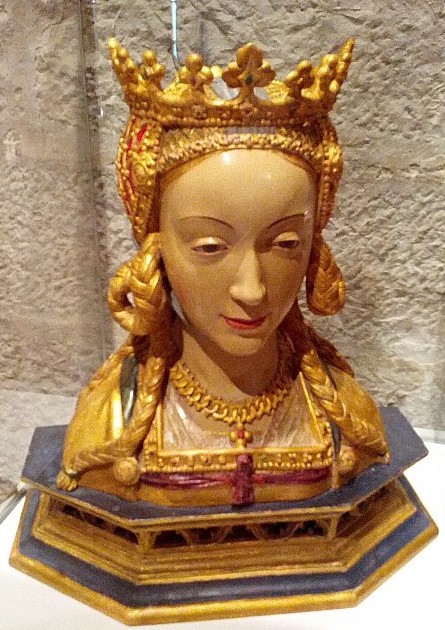 Relicario de santa Aurelia en madera de roble policromada, en la Sacra Capilla del Salvador de Úbeda